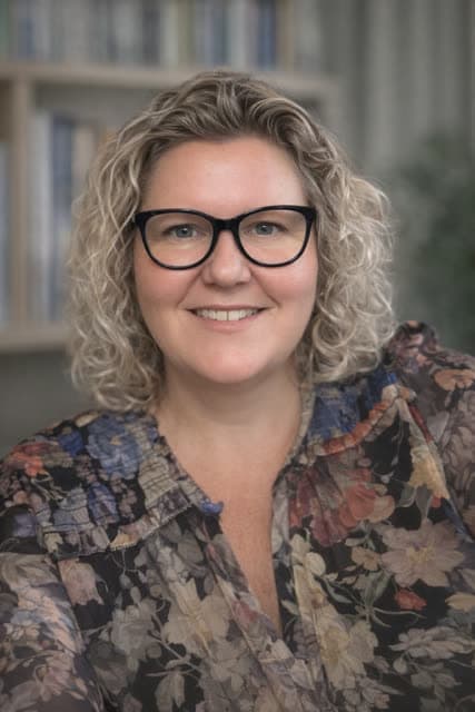 Melanie Sheehan - Expert Counsellor Canberra - Manuka Centre